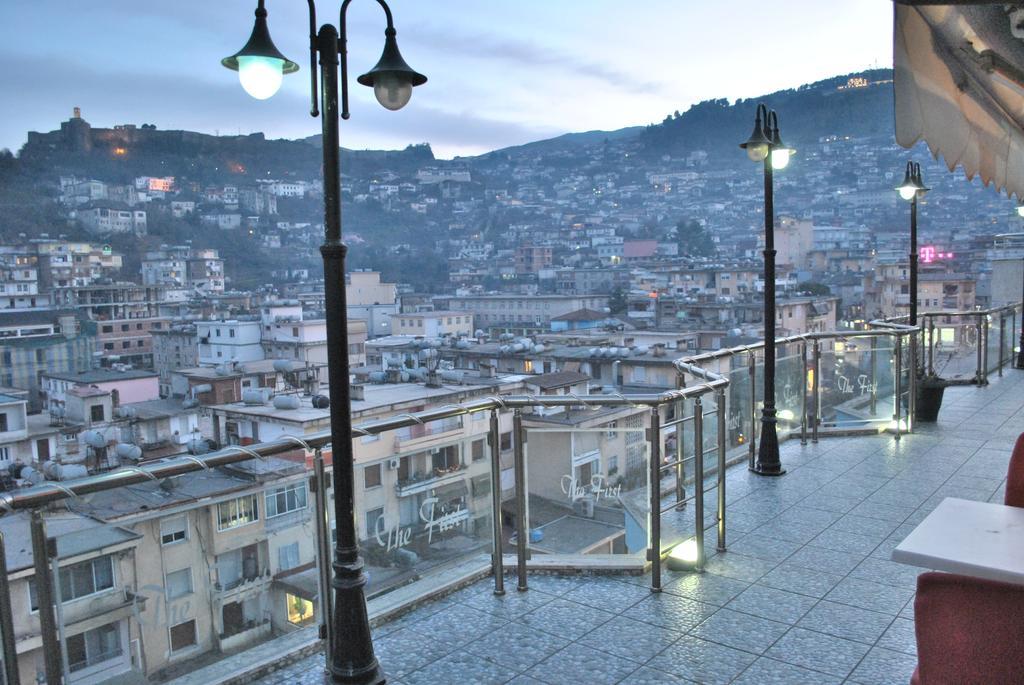 Hotel The First Gjirokastër Exterior foto